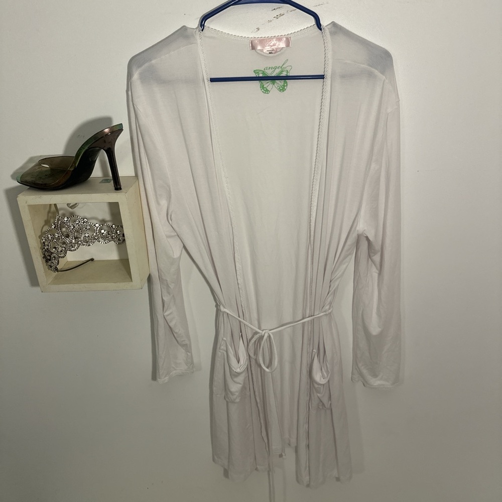 VS White Lightweight Robe